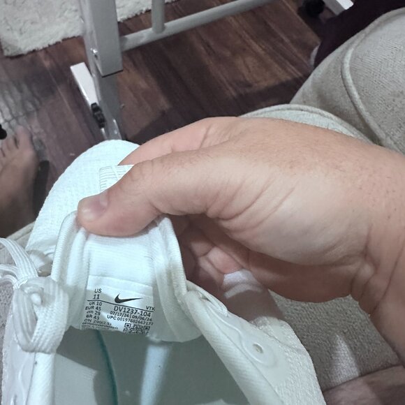 Nike Motiva Sneakers - Picture 4 of 4